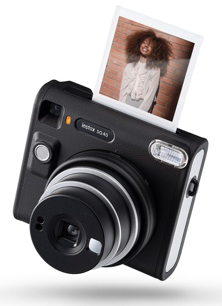 Fujifilm-instax-square-sq-40-instant-polaroid-camera-camera-deals-online